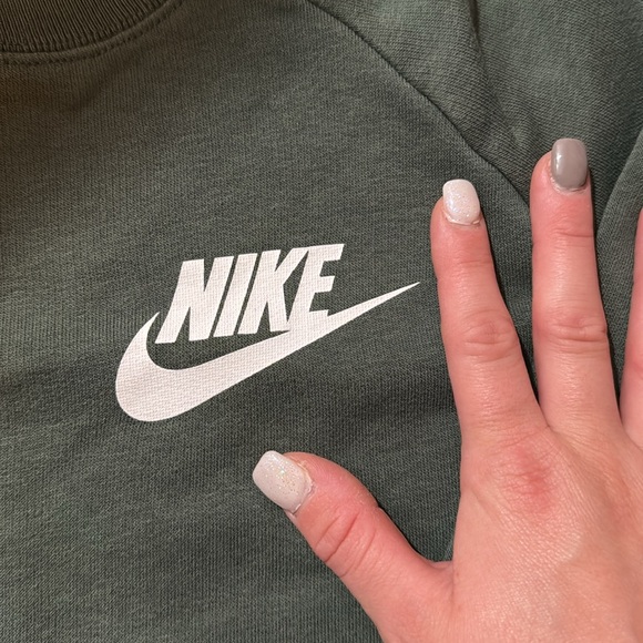 Crewneck Nike Sweatshirt - Picture 2 of 7